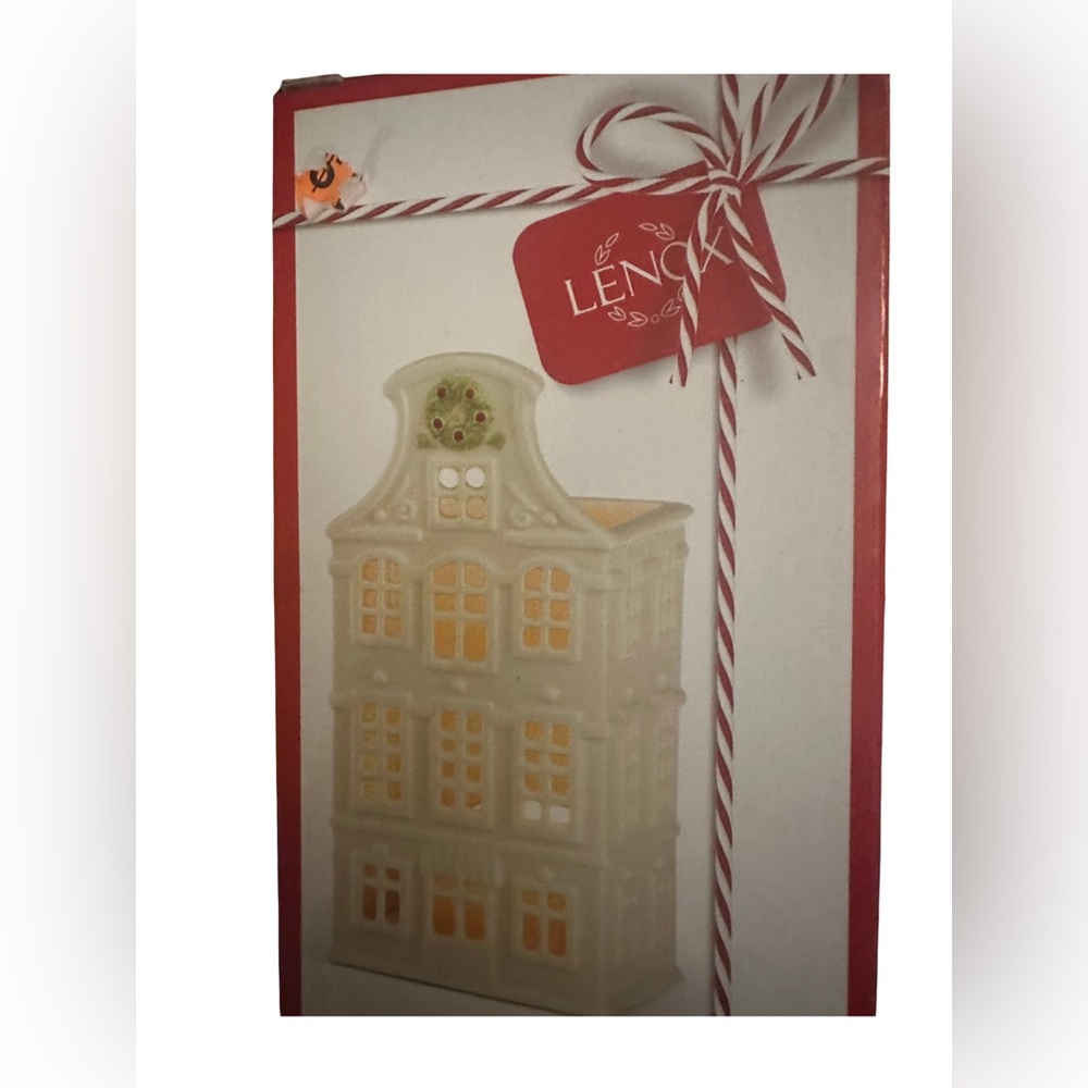 Lenox Ivory Ceramic House Candle Holder new in box